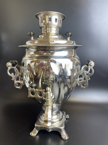 Самовар электрический Тула. 3 литра. Новый в коробке с паспортом с хранения.