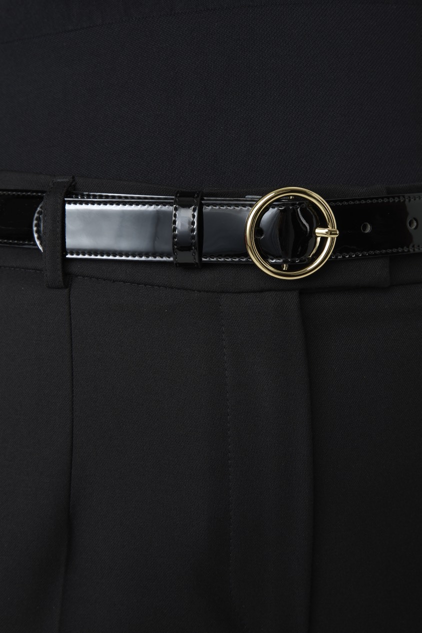 Узкий ремень из лаковой кожи, черный 25 мм