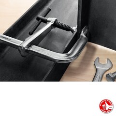 ЗУБР КС-300/120, F, 300 х 120 мм, цельнокованая струбцина F, Профессионал (32157-120-300)