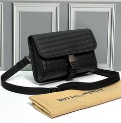 Сумка мужская Bottega Veneta через плечо