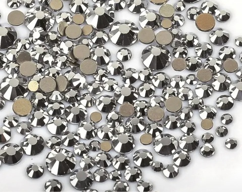 Стеклянные стразы  (размер микс) 1140шт, цвет серебро