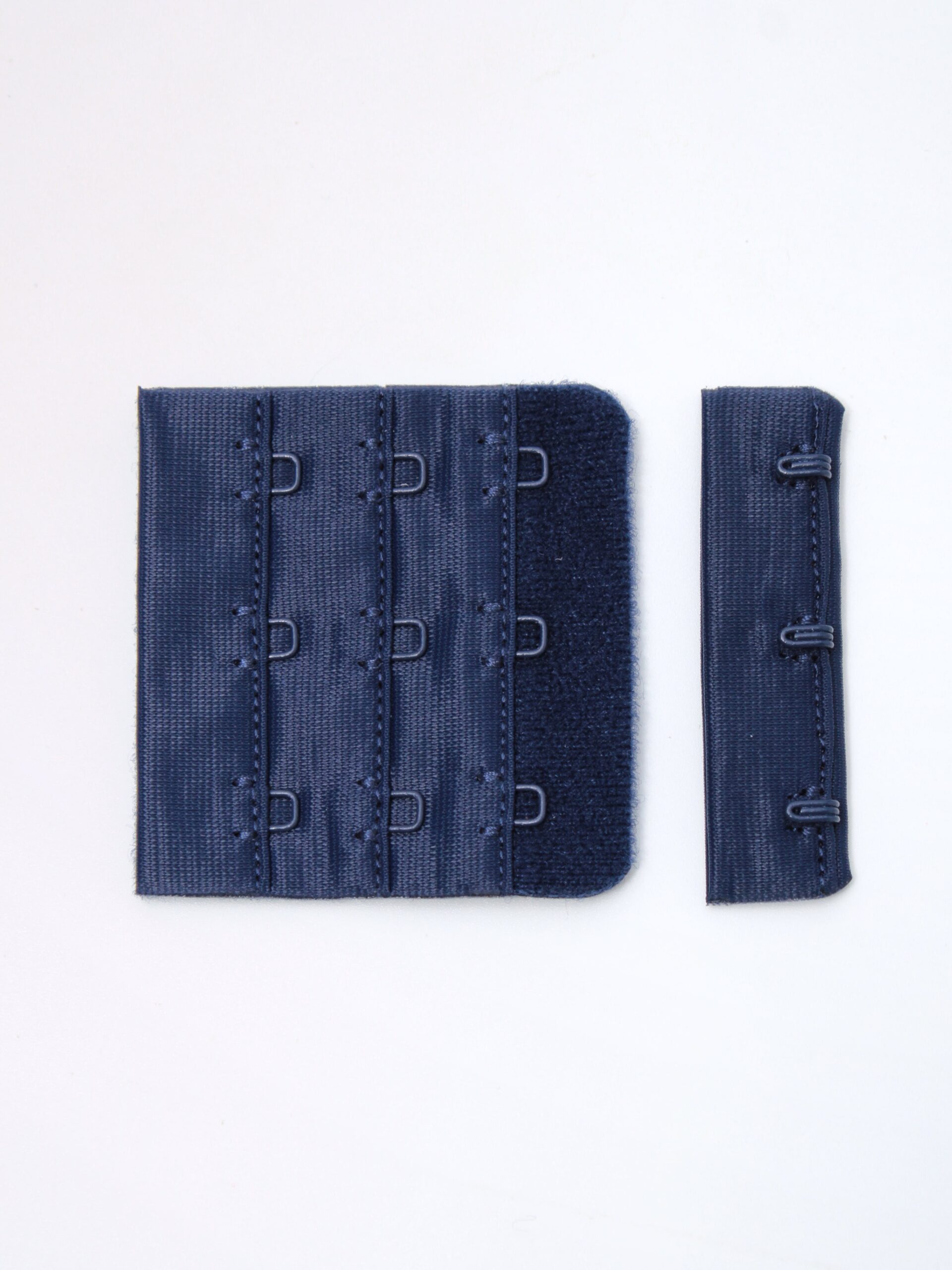 Застежка для бюстгальтера темно-синяя широкая с крючками 3х3