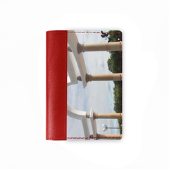 Обложка на паспорт комбинированная "Арки на набережной", красная