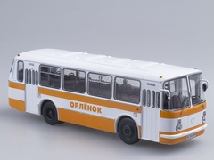 LAZ-695N Soviet summer camp Orlenok Soviet Bus (SOVA) 1:43