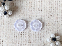 Пуговицы, d 1,1 см, 2 прокола, холодный белый