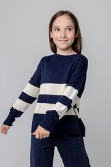 джемпер  для девочки  КВ 30129/темно-синий