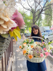 Цветы в корзине «Злата»