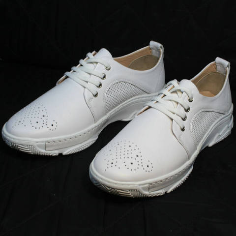 Спортивные туфли кроссовки женские белые. Летние кожаные туфли сникерсы Derem AW. 37-й размер