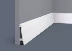 Плинтус PX018