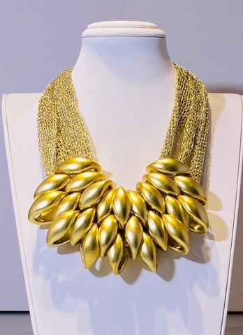 84521 - Колье объемное в стиле Schiaparelli цвет золото