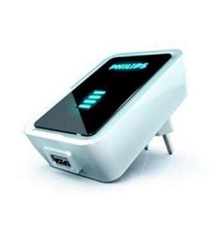 Philips Power2Charge (SCM7880) – портативный аккумулятор для iPhone/iPod/iPad