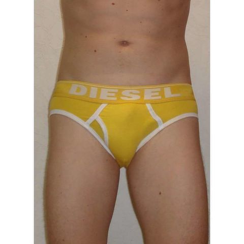 Мужские трусы брифы желтые Diesel DIS0075