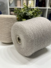Суперкидмохер 31% Industria Italiana Filati VIOLETTE 1500 тауп