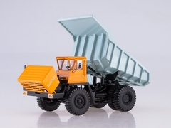 BELAZ-540A dumper orange-light-blue 1:43 Start Scale Models (SSM)