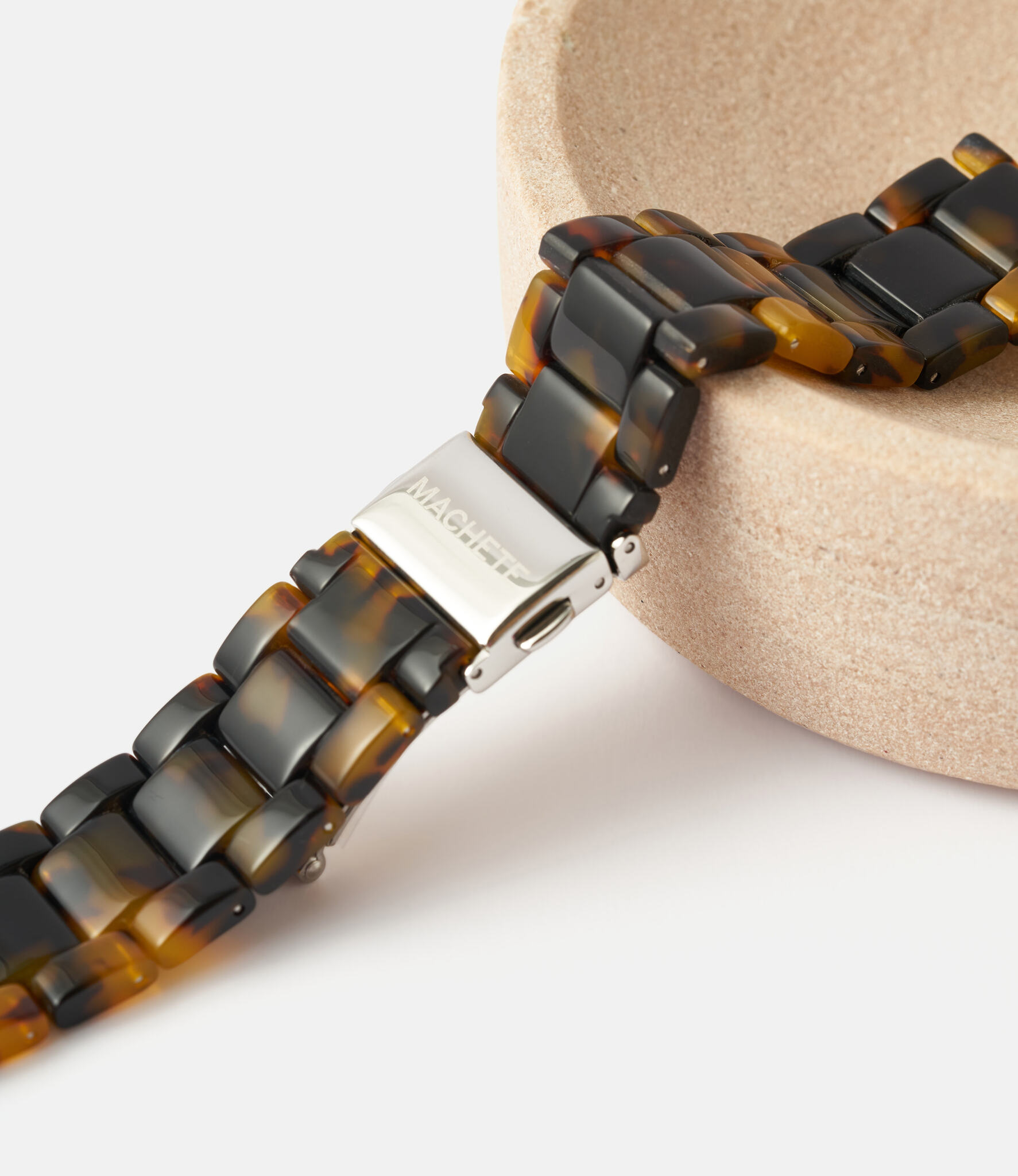 Machete Apple Watch Band in Classic Tortoise — ремешок для Apple Watch