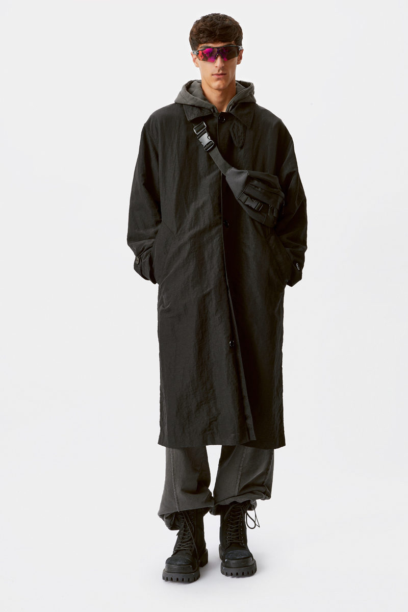 Черный хлопковый тренч Heathen