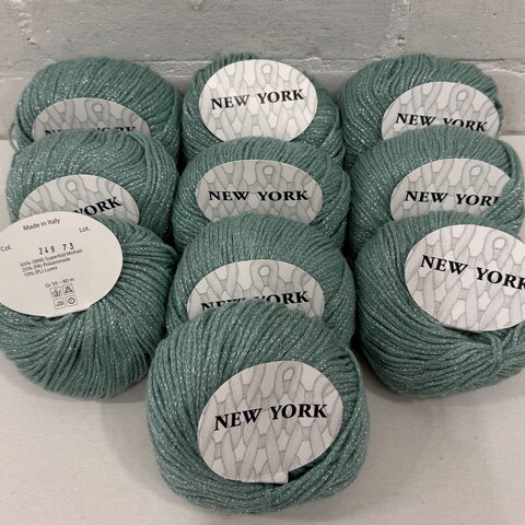 GARAGE SALE — New York 249 500g
