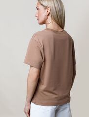 Футболка из премиального хлопка с авторским принтом  D49.989 (126428)