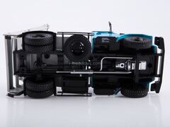 ZIL-4333 KO-450 Container garbage truck 1:43 Legendary trucks USSR #83