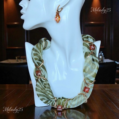 Косынка - ожерелье 002272_51_47