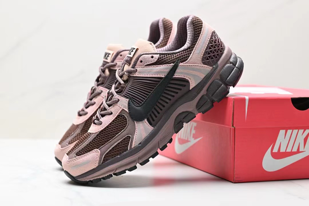 Vomero nike shoes online