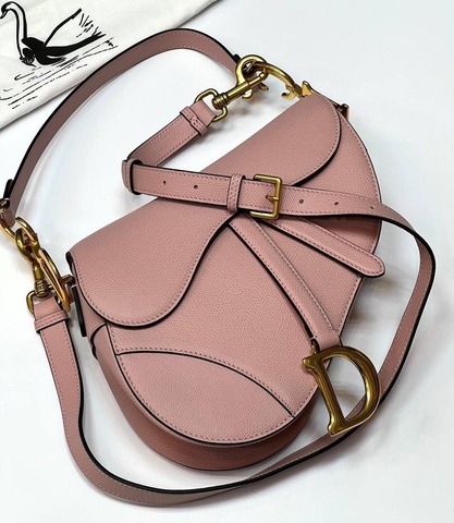 Сумка Dior Saddle с ремнем розовый