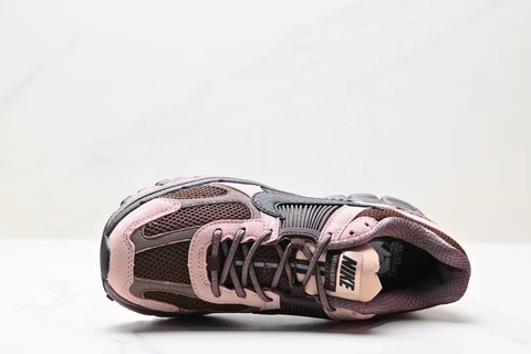 Nike Zoom Vomero 5 'Plum Eclipse' 