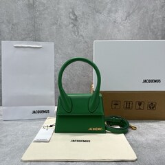 Jacquemus Le Chiquito Moyen 18 cm