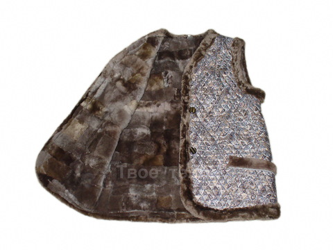 Женский жилет на кусковой овчине бежевый