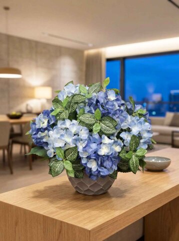 Гортензия сине-голубая в горшке искусственная