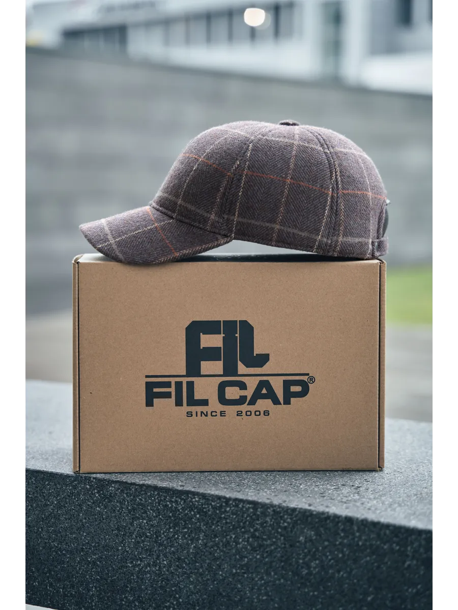 Кепка утепленная с ушками драповая