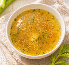 Костный куриный бульон с сельдереем / 320 мл