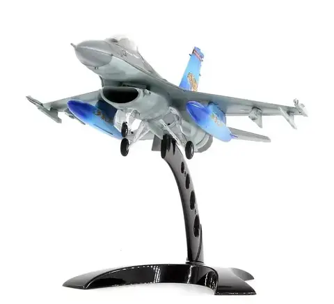 Модель Истребитель F-16 A/C Tiger Meet масштаб 1:72
