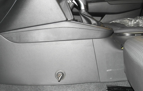Блокиратор коробки передач Гарант Консул 17040.L для Hyundai Elantra