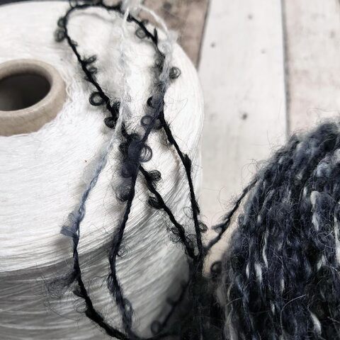 Кидмохер-букле PURA LANA ITALIA / AMELIA 180 секционный черно-белый