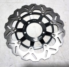 Диск для Triumph Daytona 675 06-16 г.в./ Street Triple 675 R 07-12 г.в. /предний / тормозной/ и другие / ARASHI