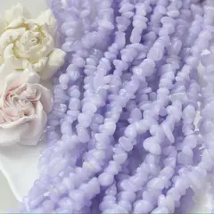 Тонированный кварц, сиреневый, крошка, 7-11 мм, нить 70 см, К134