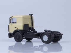 MAZ-5432 road tractor early cabin beige AutoHistory 1:43