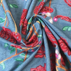 Ткань джинса голубая с вышивкой 2091