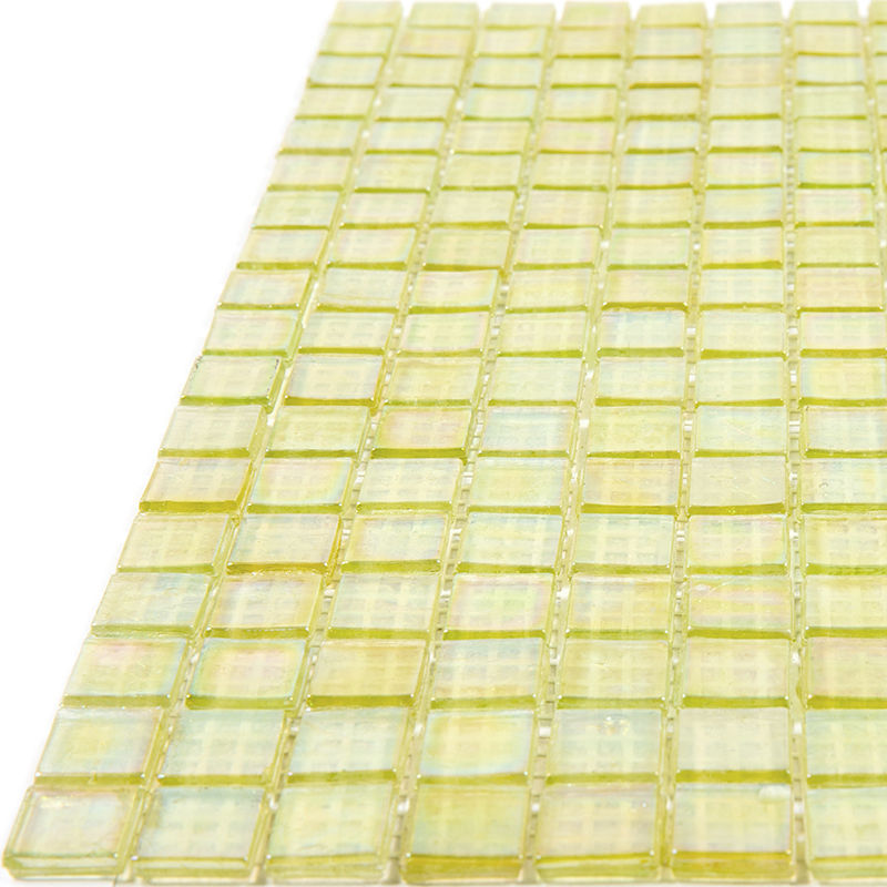 NN21 Мозаика одноцветная чип 15 стекло Alma Mono Color зеленый желтый светлый квадрат глянцевый перламутр