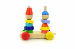 Игрушки из дерева Пирамидка-каталка 