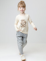 лонгслив  для девочки  КР 302831/молочный 0809 к665