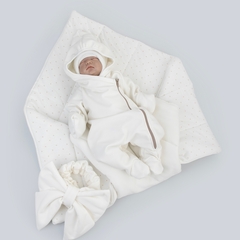 Демисезонный комплект на выписку 6 предметов