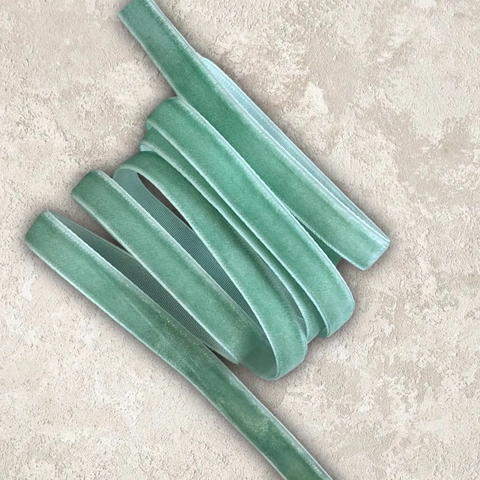 Лента бархатная 1 см мятный №46 (1метр)