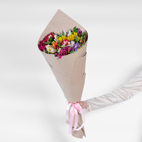 Букет 17 альстромерий