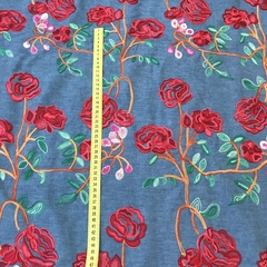 Ткань джинса голубая с вышивкой 2091