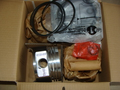 Поршень 100,0 к-т 4шт (дв.УМЗ-421.4213,4215,4216) гр.Д пальцы кольца (ЗЗА)