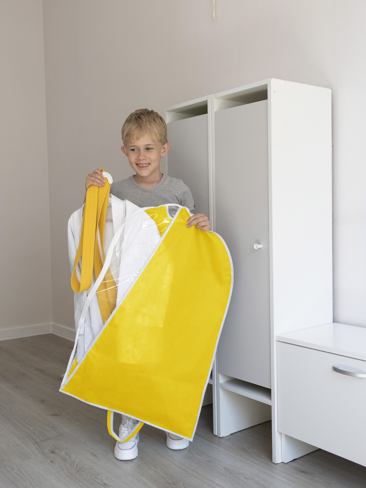 Чехол для одежды детский 80х50 см, желтый