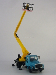 GAZ-3307 VS-18 Lift blue-yellow Kompanion 1:43