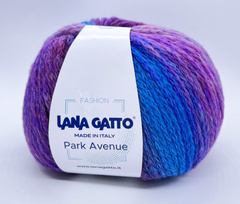 LANA GATTO PARK AVENUE (10% полиамид, 90% шерсть, 100гр/250м)